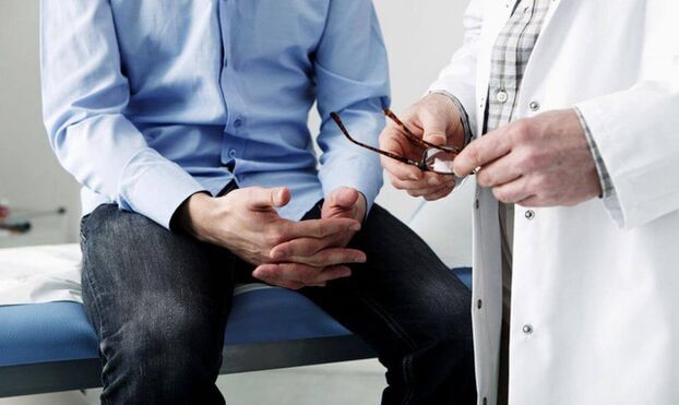 Man with doctor's symptoms of prostatitis
